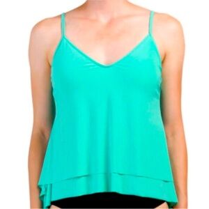 NWT Magic suit Jolene Tankini underwire swim top. Size 8.